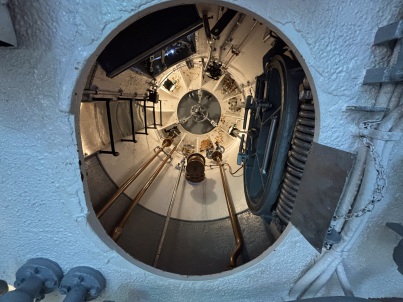 Diver airlock